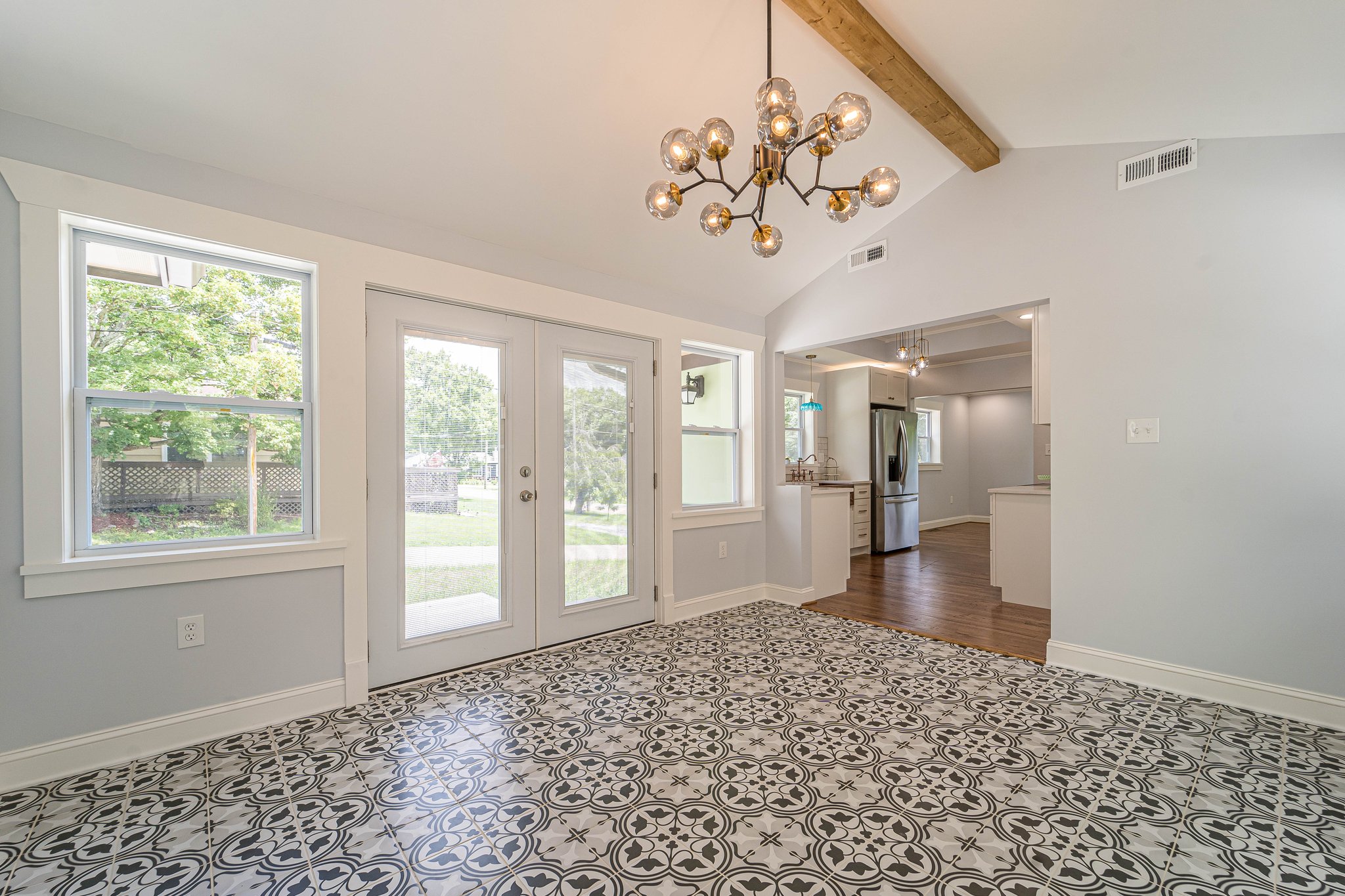 2227 Peachtree Street sunroom and custom tile