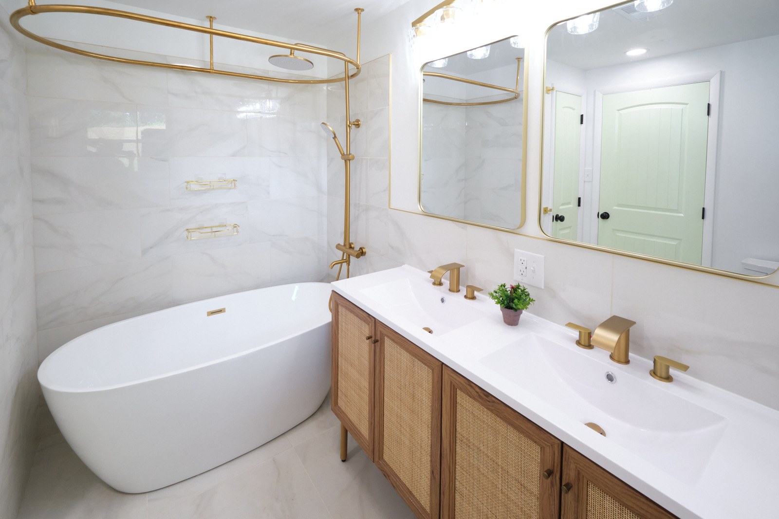 Primary bath