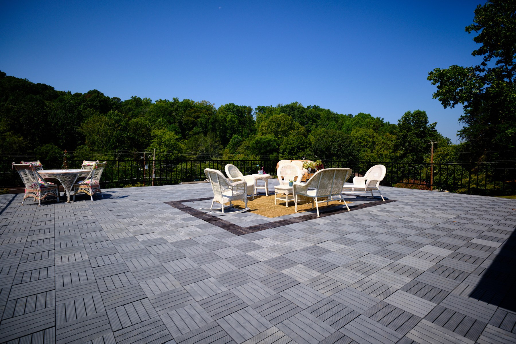 Elevated deck