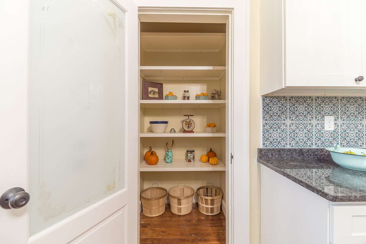 2353 Peachtree Street project photo 20