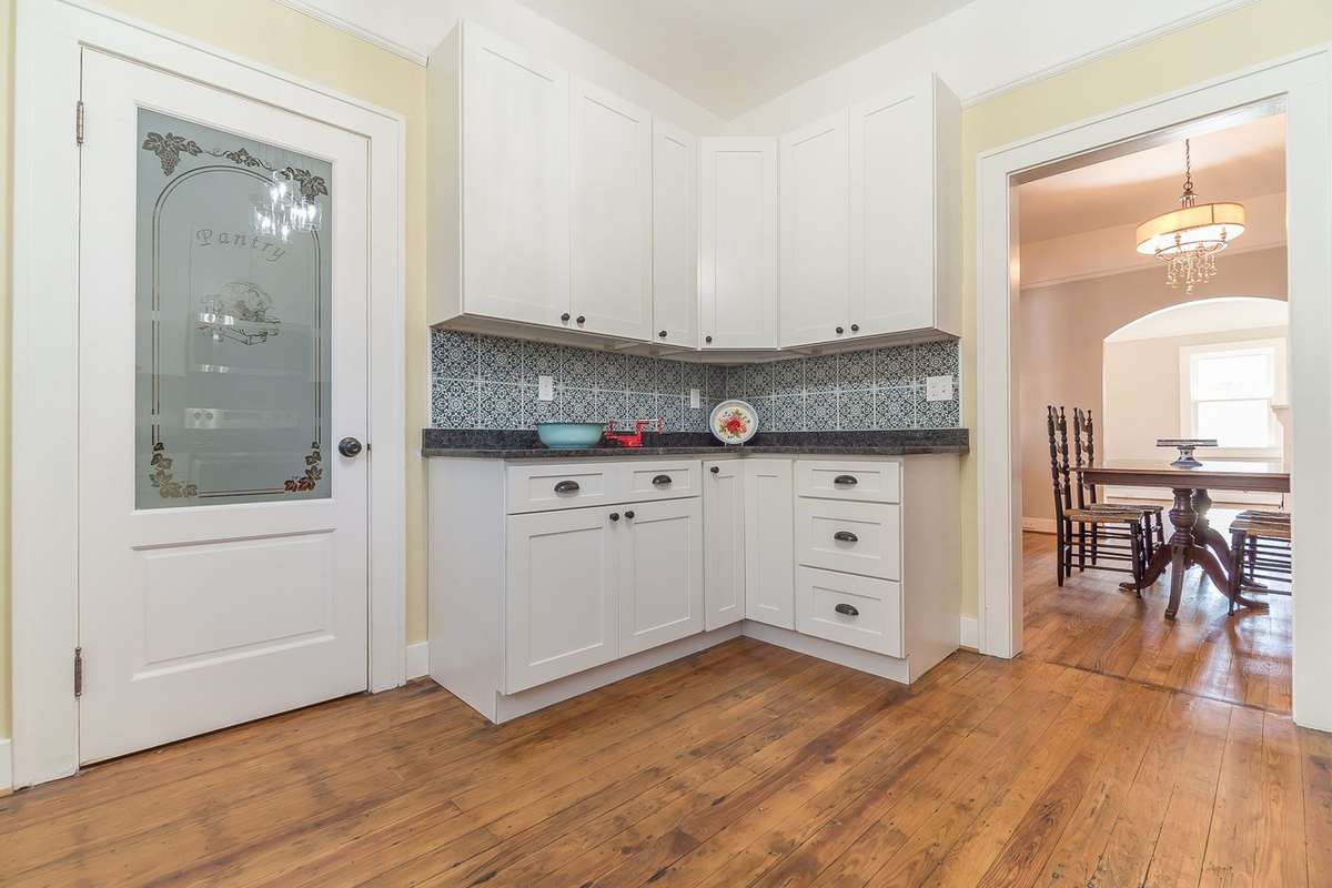 2353 Peachtree Street project photo 23